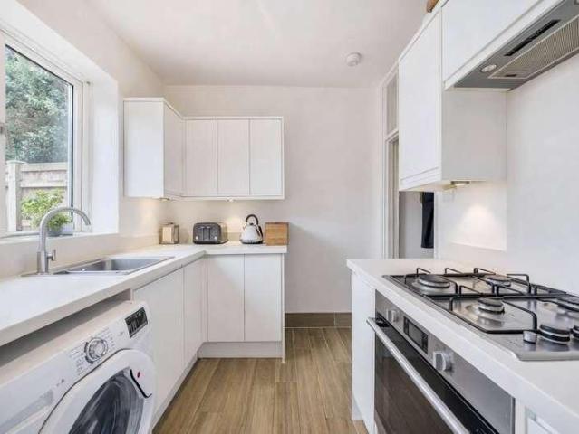 House for sale in Roehampton, Greater London