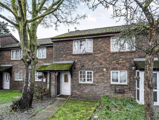 House for sale in Greater London