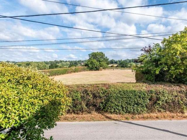 House for sale in Midway, Kent