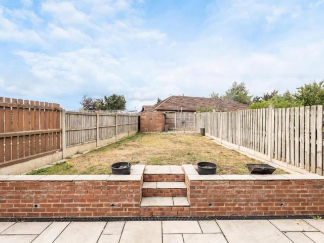 House for sale in Ferrybridge, West Yorkshire