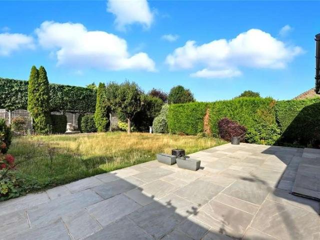 House for sale in North Shoebury, Alton Barnes