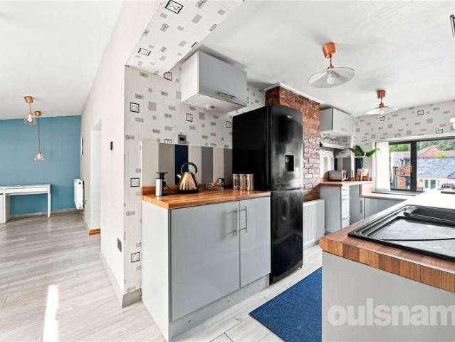 House for sale in Hunt End, Redditch