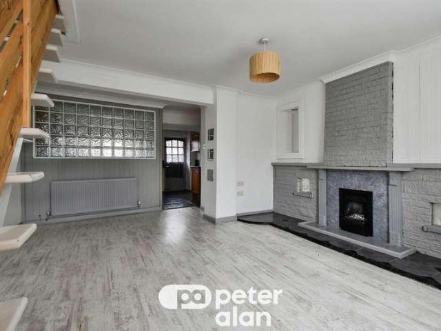 House for sale in Troed-y-rhiw, Troedyrhiw