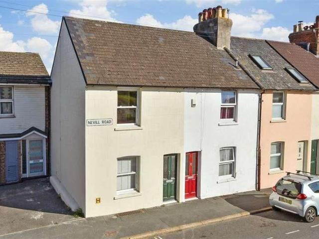 House for sale in Wallands Park, Lewes