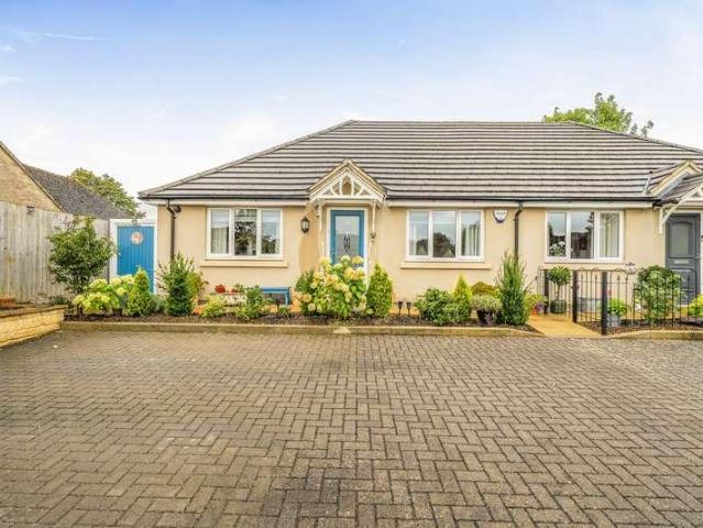 House for sale in Crawley, Black Bourton