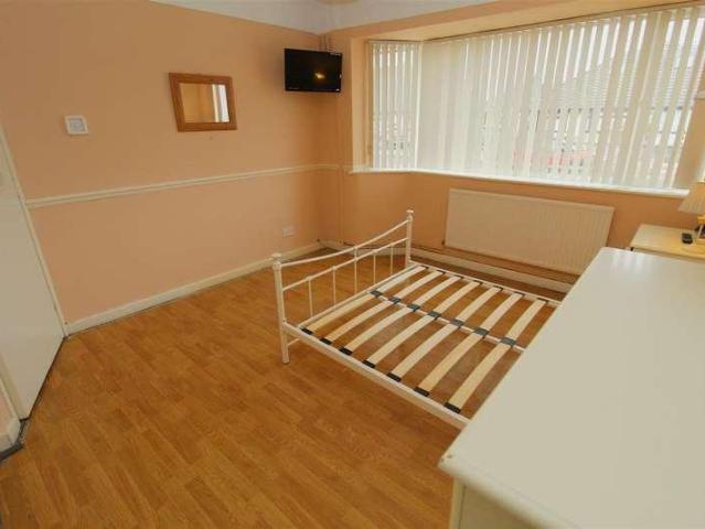 House for sale in Liverpool, Waddicar