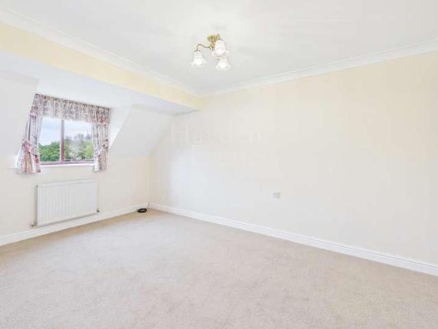 House for sale in Catchems End, Wyre Forest