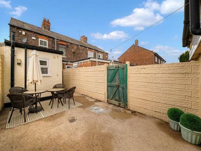 House for sale in Farnworth, Widnes