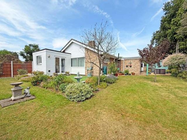 House for sale in Bedford