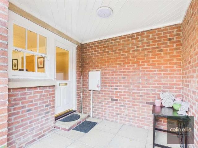 House for sale in Falsgrave, Scarborough