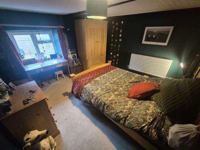 House for sale in Broadshard, Somerset