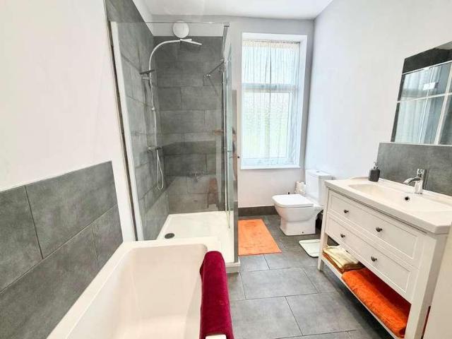 House for sale in Friendly, Sowerby Bridge