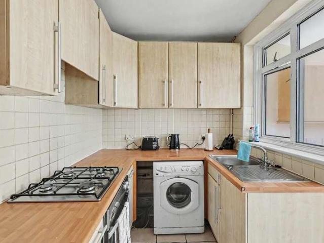 House for sale in Freezywater, Greater London