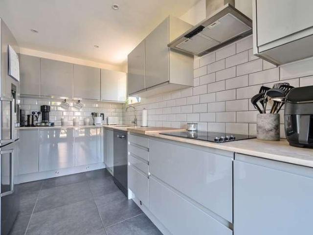 House for sale in Luton, Lewsey Farm