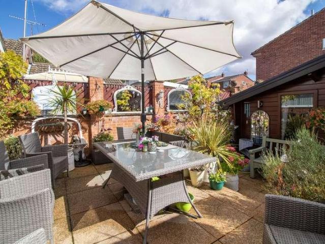 House for sale in Brackenfield, East Midlands