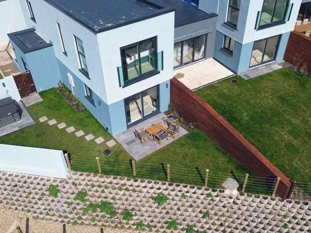 House for sale in Portwrinkle, Cornwall
