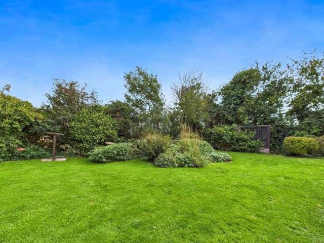 House for sale in Theddlethorpe St Helen, Belleau