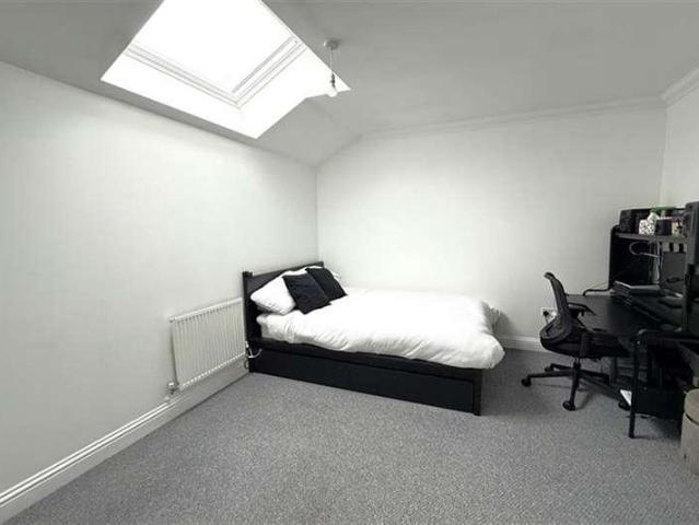 House for sale in Chipping Hill, Essex