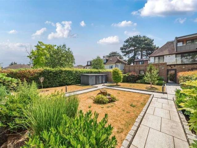 House for sale in Purley, Purley