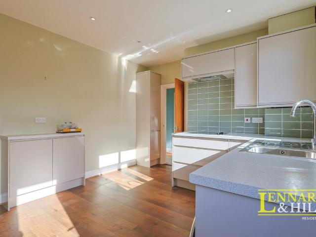 House for sale in Little Thurrock, Grays