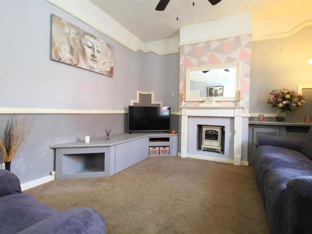 House for sale in Georgia, Greater Manchester