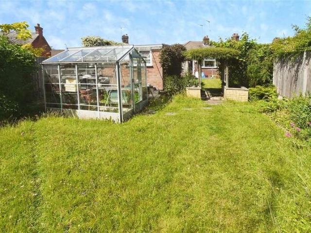 House for sale in Navestock Side, Essex