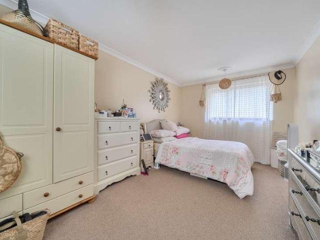 House for sale in Sherwood, Sandown Park