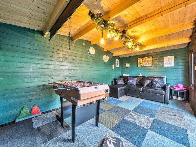 House for sale in Black Bourton, Oxfordshire