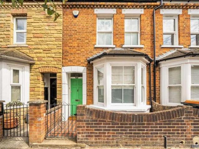 House for sale in Castle, Bedford