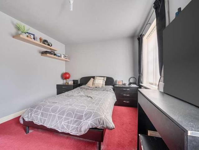 House for sale in Feckenham, City Of Bristol