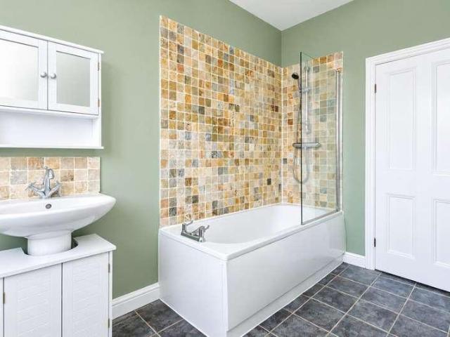 House for sale in Normanton and Altofts, Altofts