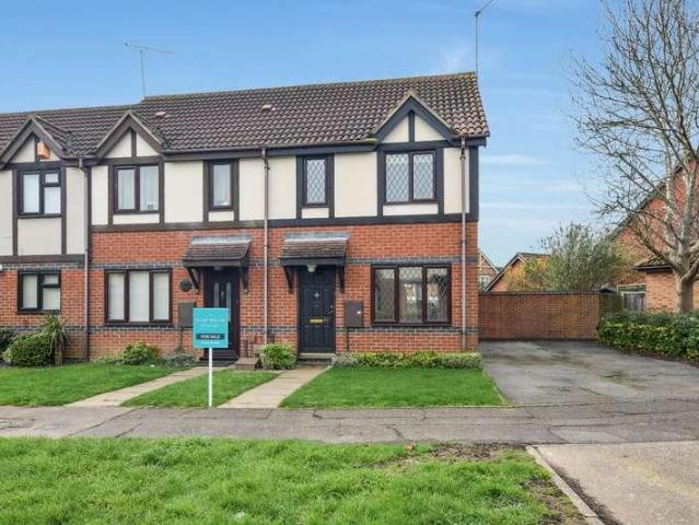 House for sale in North Shoebury, Alton Barnes