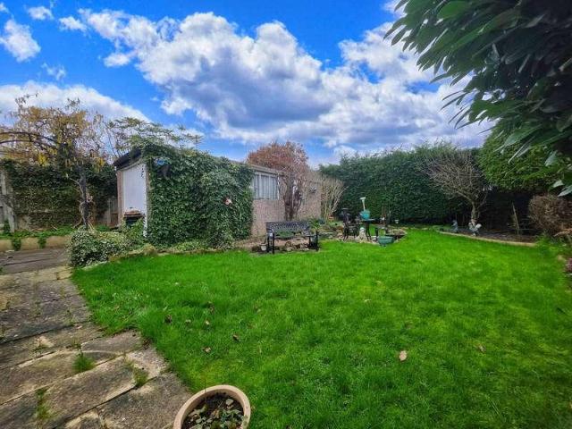House for sale in Cudworth, South Yorkshire