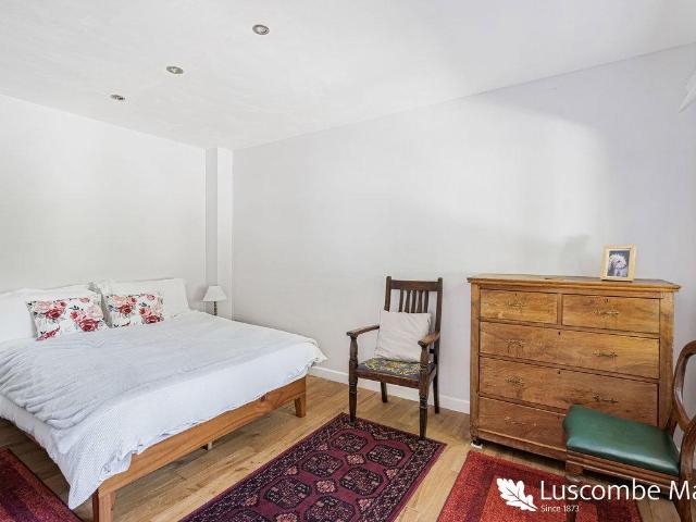 House for sale in Strode, Devon