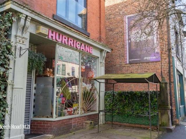 House for sale in Georgia, Greater Manchester