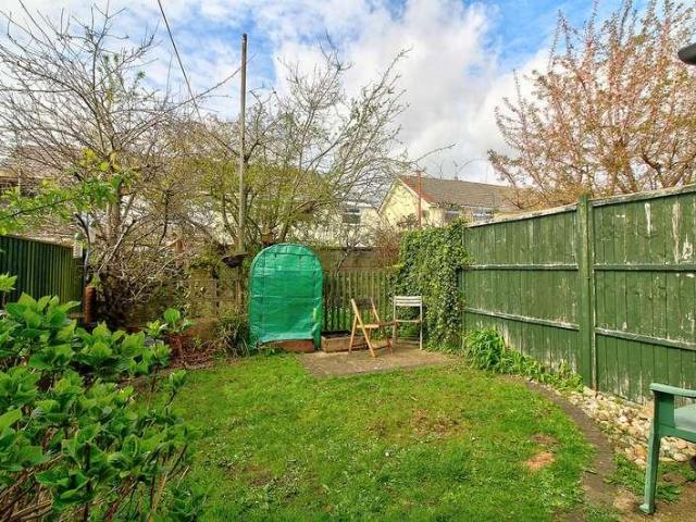House for sale in Newton, New Bilton
