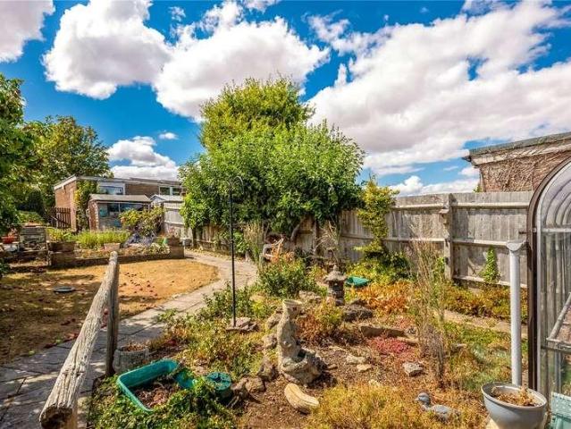 House for sale in Evershot, Oxfordshire