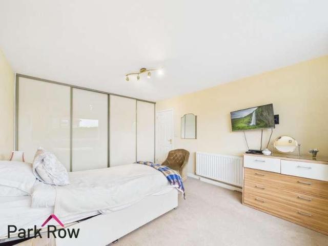 House for sale in Sherburn in Elmet, York and North Yorkshire