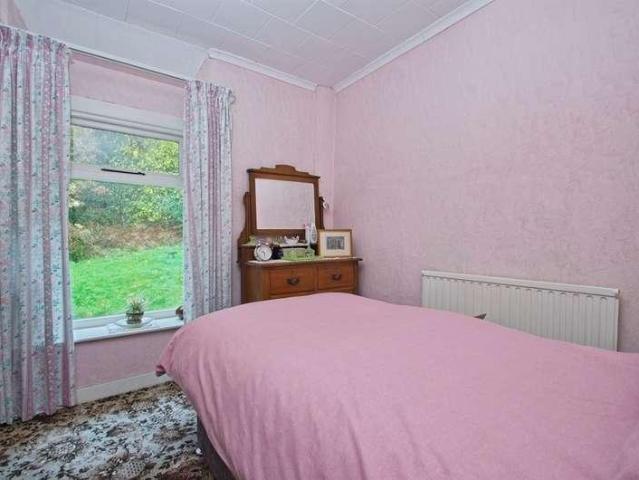 House for sale in Pentre