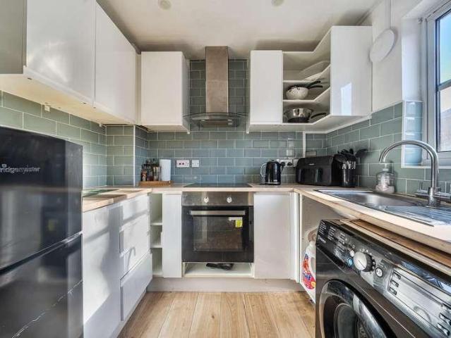 House for sale in Feckenham, City Of Bristol