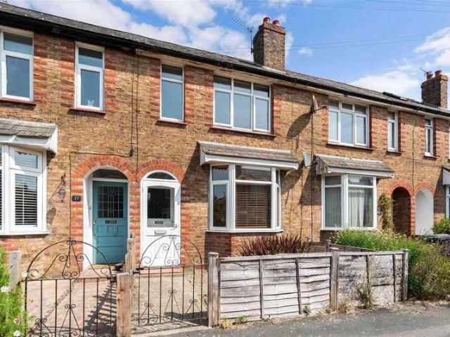 House for sale in Chichester, Littlecote