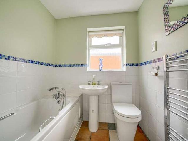 House for sale in Leighton-Linslade, Leighton Buzzard