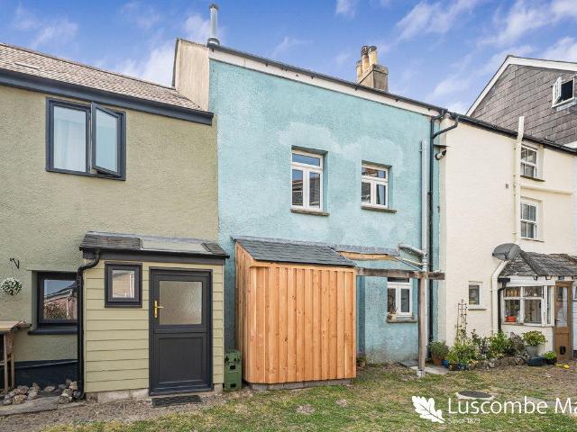 House for sale in Strode, Devon