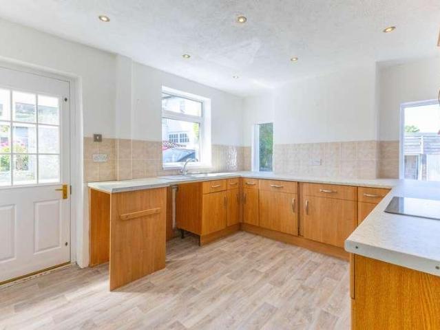 House for sale in Grange-over-sands