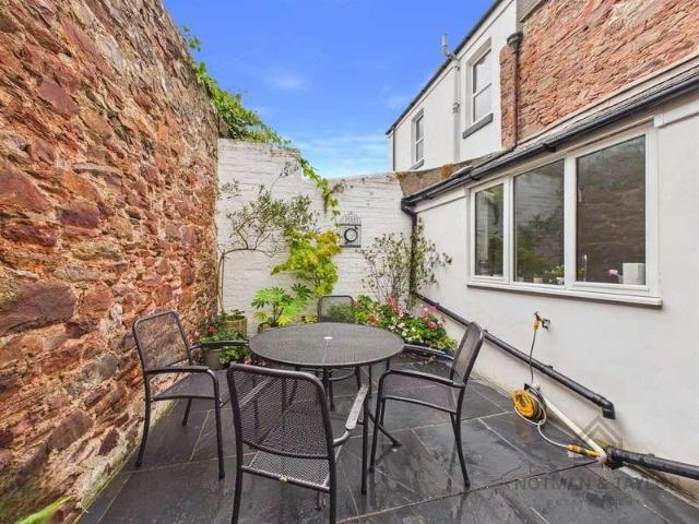 House for sale in Kingsand, Cornwall