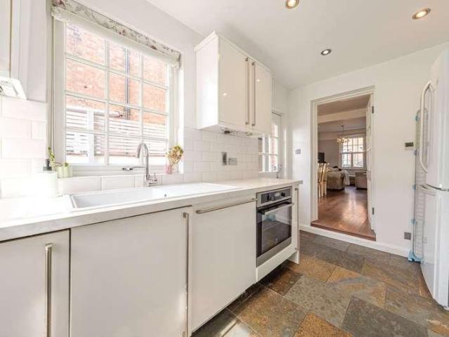 House for sale in Lillington, Green Close