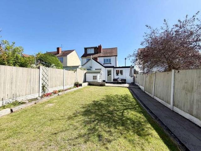 House for sale in Ravenstitch, Brierley Hill