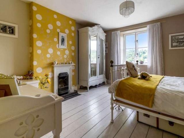 House for sale in Upper Bourne, Stroud