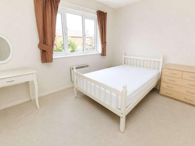 House for sale in Gedling, East Midlands
