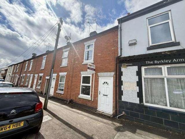 House for sale in Beamhurst, Staffordshire